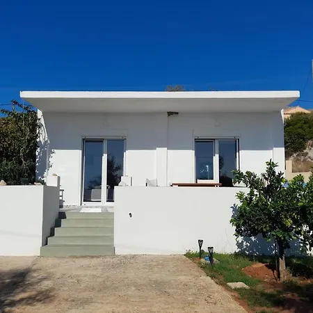 Beachfront Oleanders House In Skala 別荘 *