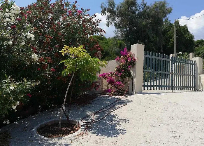 Dom wakacyjny Beachfront Oleanders House In Skala *
